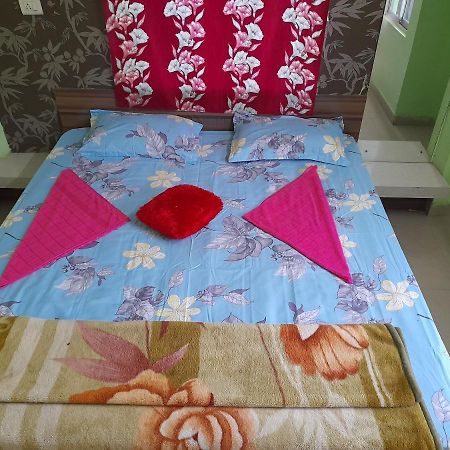 Hotel Tirupati Пури Экстерьер фото